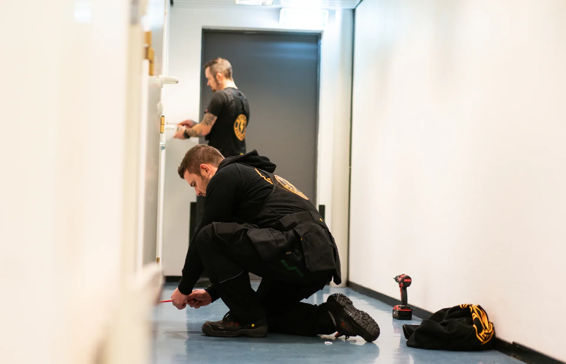 Elektrikere fra Bodin Elektriske i arbeid